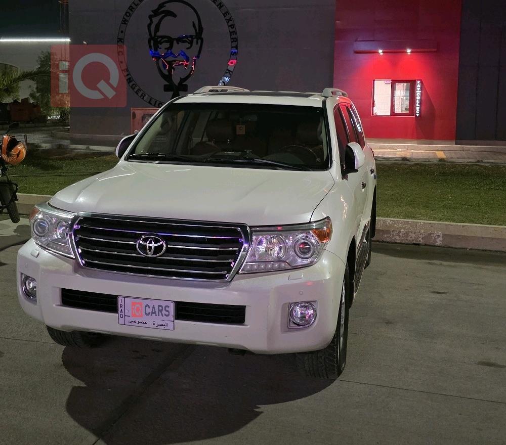 تويوتا لاندكروزر